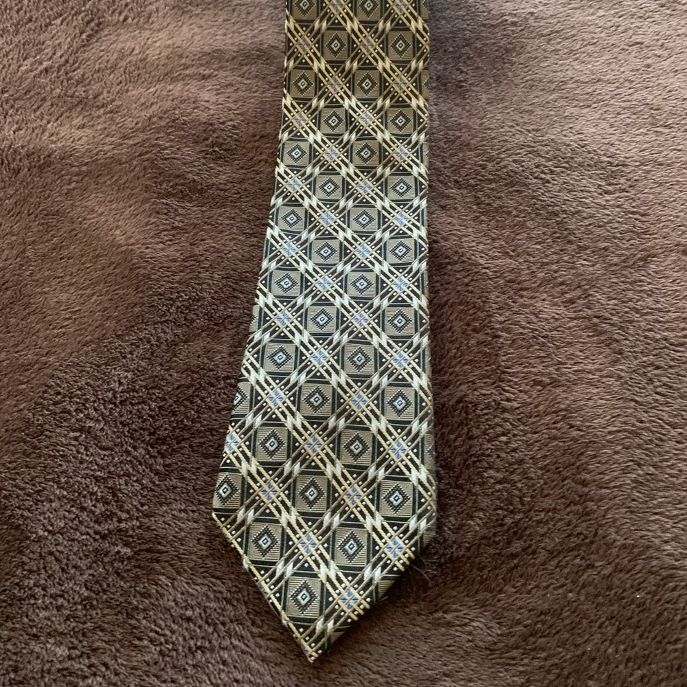 Tie